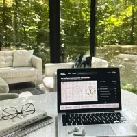 استخدام منشی غیرحضوری