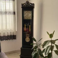 ساعت ایستاده