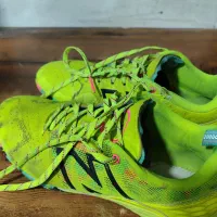 کفش فوتسال|کیف، کفش، کمربند|ساوه, |دیوار