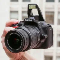 دوربین نیکون D5500 همراه لنز 18-55|دوربین عکاسی و فیلم‌برداری|محلات, |دیوار
