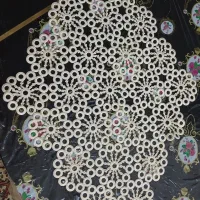 رو میزی قلاب بافی
