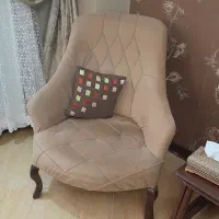 فروش فوری مبل راحتی ۵ نفره سالم پارچه ترک|مبلمان خانگی و میز عسلی|تهران, شهرک گلها (تهرانسر)|دیوار