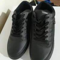 کفش اسپرت TOMMY|کیف، کفش، کمربند|تهران, مختاری|دیوار