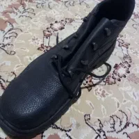 کفش ایمنی سایز ۴۳