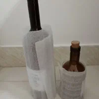 دو عدد بطری