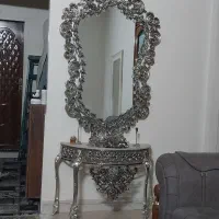 ایینه و کنسول