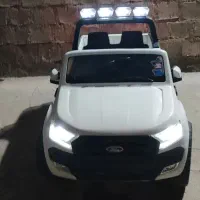 ماشین شارژی فورد بزرگ
