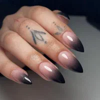 کاشت ناخن