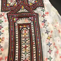 لباس دست دوز