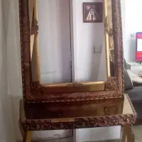 اینه دراور