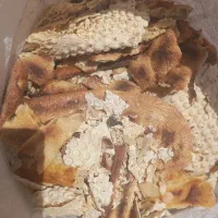 نون خشک تمیز کیلوی ۴۰ تومان