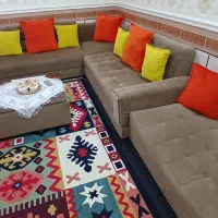 مبل ۹ نفره مازراتی فوق‌العاده تمیز و شیک|مبلمان خانگی و میز عسلی|اهواز, دغاغله|دیوار