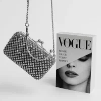 بافنده کیفهای سنگهای کریستالی و مروارید|کیف، کفش، کمربند|تهران, ایوانک|دیوار