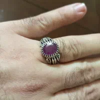 انگشتر نقره نگین یاقوت