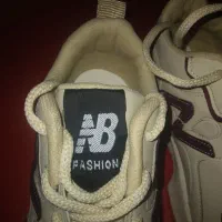 کتونی سایز دخترانه ۳۹|کفش و لباس بچه|اقبالیه, |دیوار