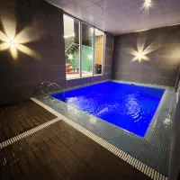 اجاره کوتاه مدت ویلا استخر/جکوزی/سونا/فول|اجارهٔ کوتاه‌مدت ویلا و باغ|تهران, حکیمیه|دیوار