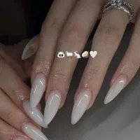 کاشت ناخن ۳۹۰ بلک فرایدی|خدمات آرایشگری و زیبایی|فولادشهر, C4|دیوار