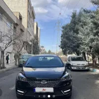 اریزو‌۵ دنده لاکچری