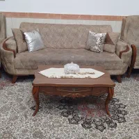 مبل راحتی ۵ نفره با میز وسط