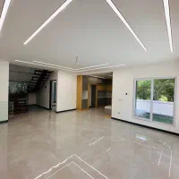 فروش فوری ویلا استخردار*قیمت مناسب*پلاک یک جنگل|فروش خانه و ویلا|چمستان, |دیوار