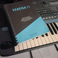 ارگ ایتالیایی farfisa f5