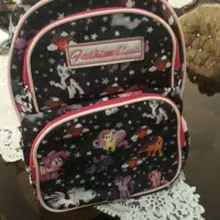 کوله پشتی مدرسه
