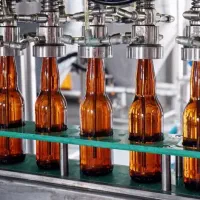 کارگر ساده کارخانه دلستر