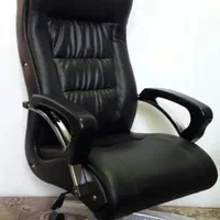 صندلی اداری  مدیریتی T8|مبلمان اداری|ساوه, |دیوار