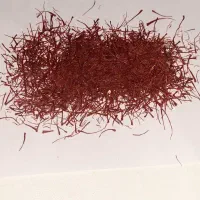 نرمه زعفران درجه یک (اقتصادی و پررنگ)