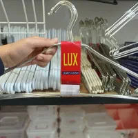 چوب لباسی فلزی لوکس