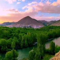 باغ-بادام-در-مارکده