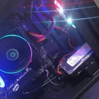 فروش و تعمیر تخصصی لپ‌تاپ و کامپیوتر