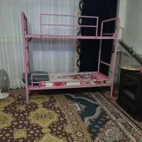 تخت آهنی دوطبقه