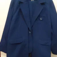 کت وشلوار خانمی در دورنگ مشکی وسورمه ای