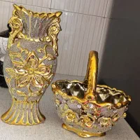 گلدان وشکلات خوری کاملا سالم