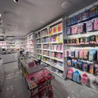 فروشنده لوازم تحریر