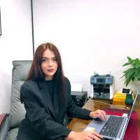 استخدامِ ادمین و تایپیست و دایرکتر