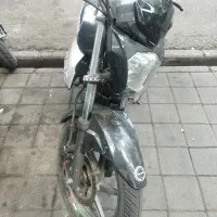 بنلی ۱۵۰ مدل آخر ۱۴۰۰