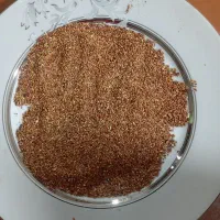 تخم یونجه مرغوب