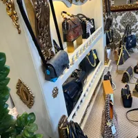 ویترین و بوفه چوبی