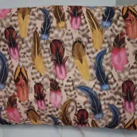 ۸عددپشتیدیواری