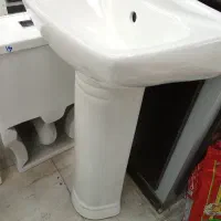 روشویی کلاسیک پایه دار