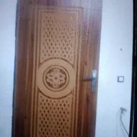 درب ورودی با چهار چوب آهنی