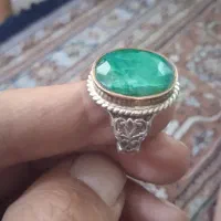 انگشتر نقره سنگ زمرد و عقیق و یاقوت سرخ