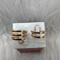 انگشتر فنری سبک