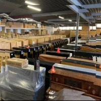 پیانو طرح آکوستیک با رنگبندی