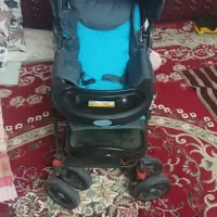 کالسکه و خرسی