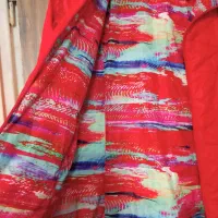 کاپشن|لباس|مشهد, شترک|دیوار