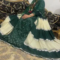 لباس محلی|لباس|شیراز, شاه قلی بیگی|دیوار