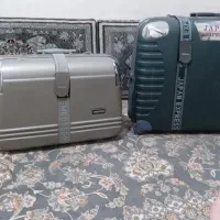 ۲عدد چمدان لباس در دو سایز سالم بدون ایراد|کیف، کفش، کمربند|همدان, |دیوار